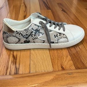 Vintage Havana Shoes - Cream, Gold, Snakeskin Design